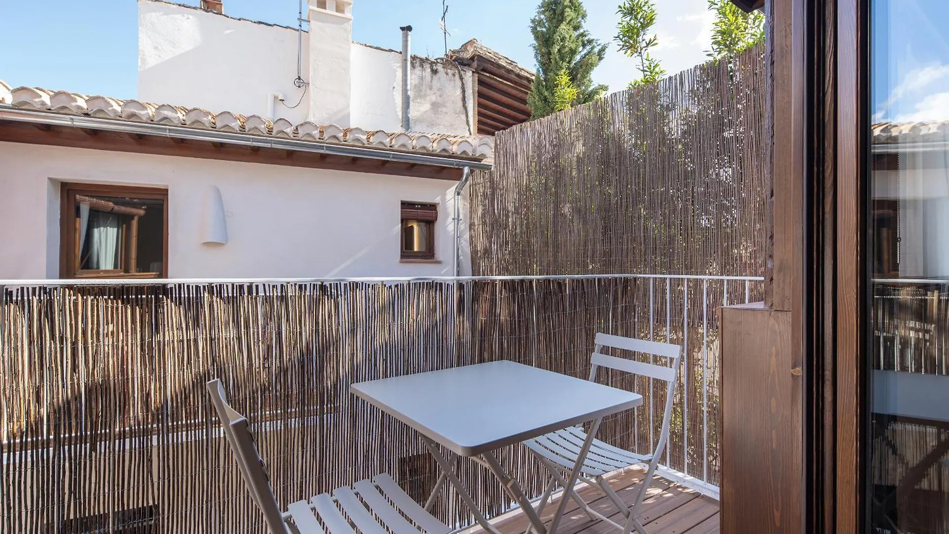 Calm Suites Babole Granada Aparthotel