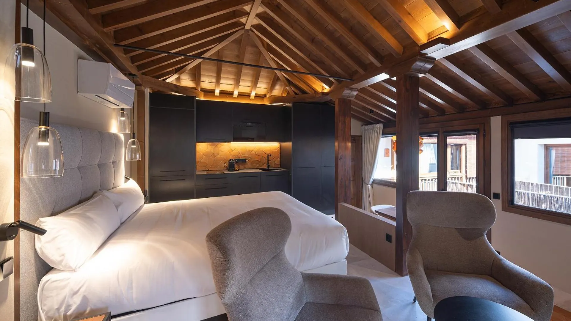 Calm Suites Babole Granada Aparthotel