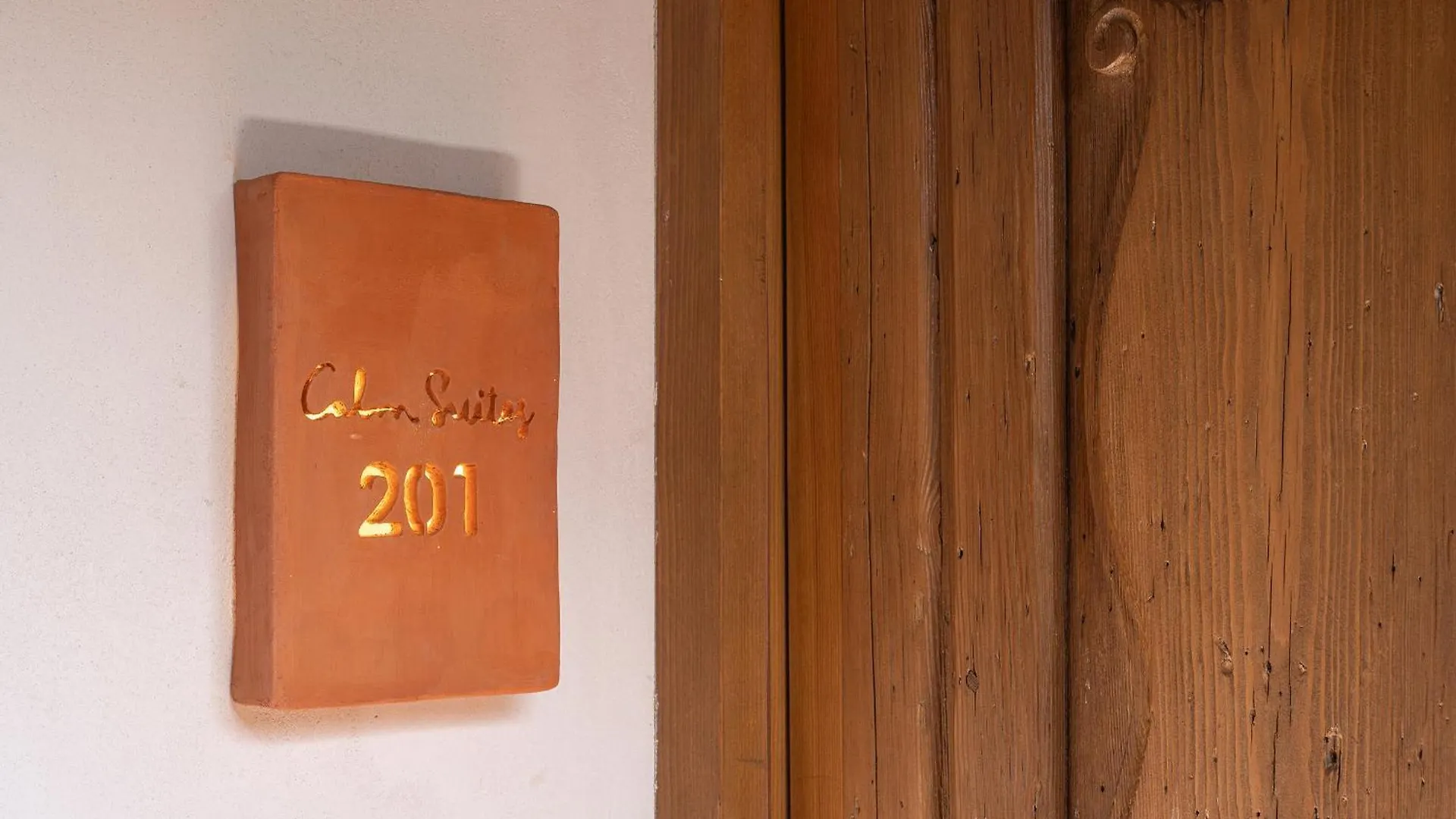 Aparthotel Calm Suites Babole Granada