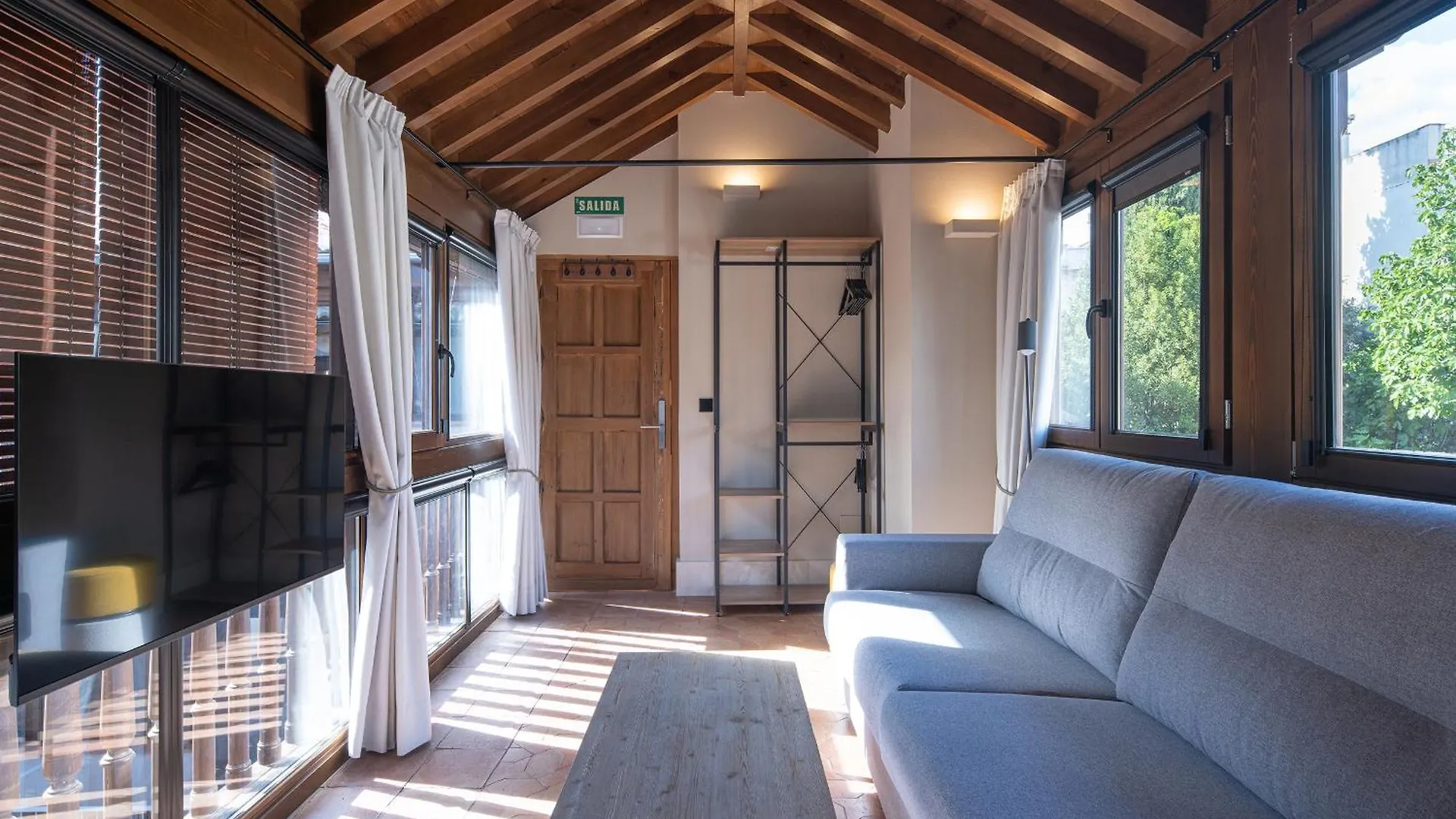Calm Suites Babole Granada Spain