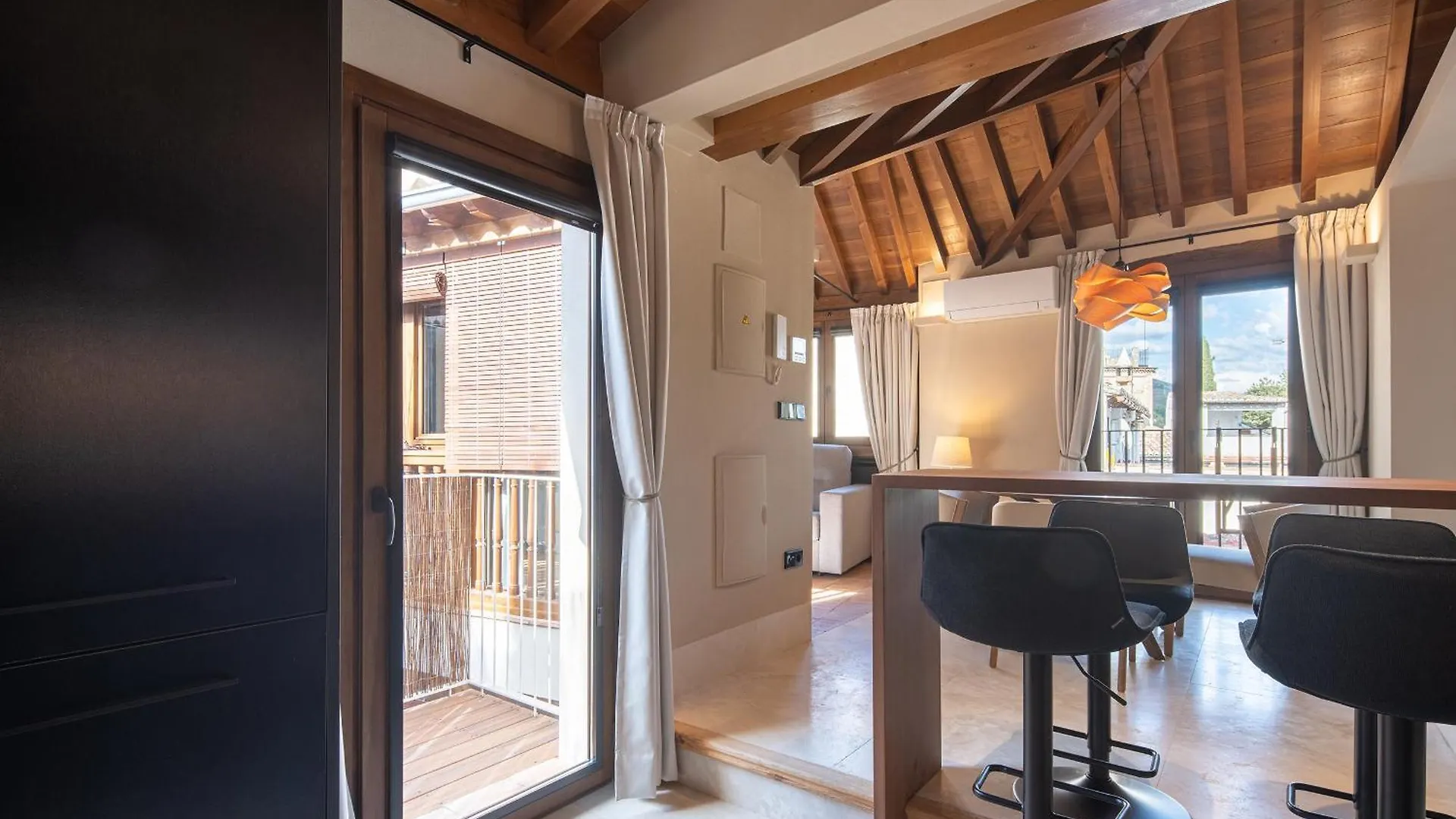 Calm Suites Babole Granada Aparthotel