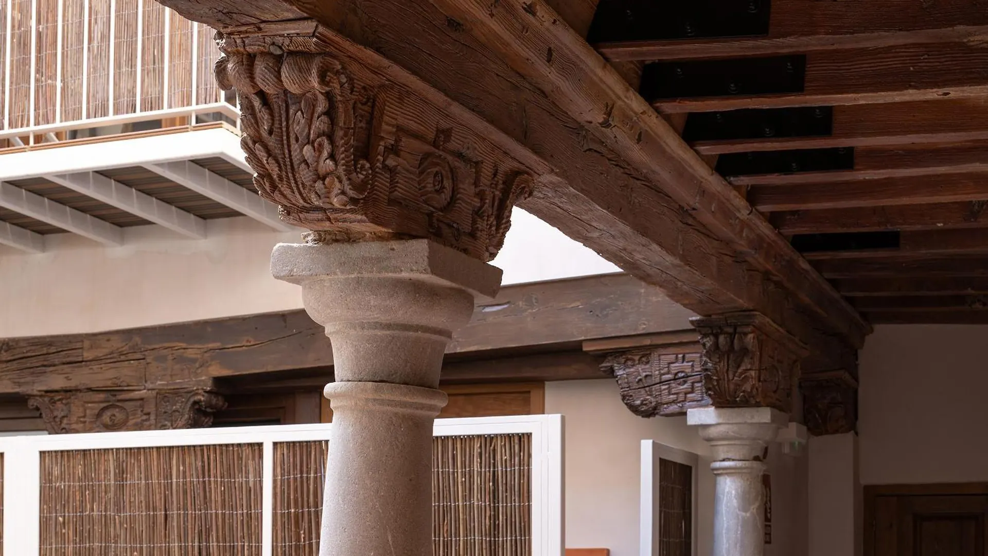 Calm Suites Babole Granada Spain