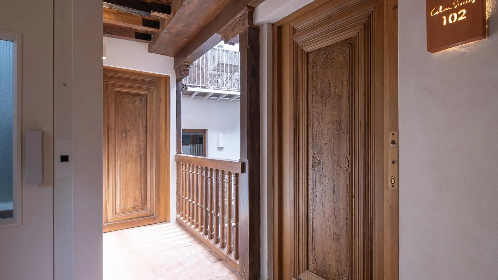 Calm Suites Babole Granada Lejlighedshotel