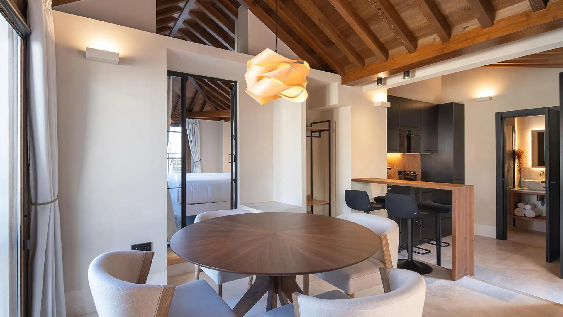 Aparthotel Calm Suites Babole Granada