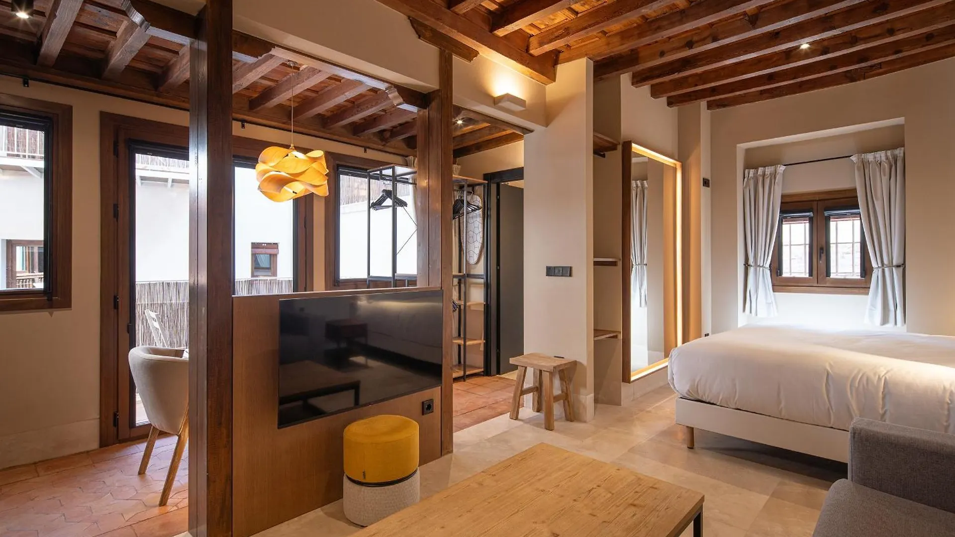 Calm Suites Babole Granada Aparthotel