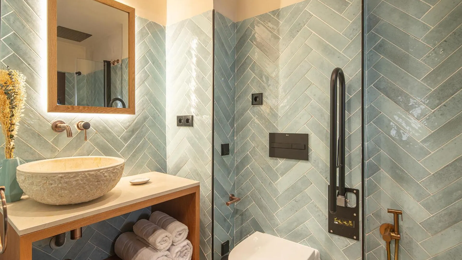 Calm Suites Babole Granada Lejlighedshotel
