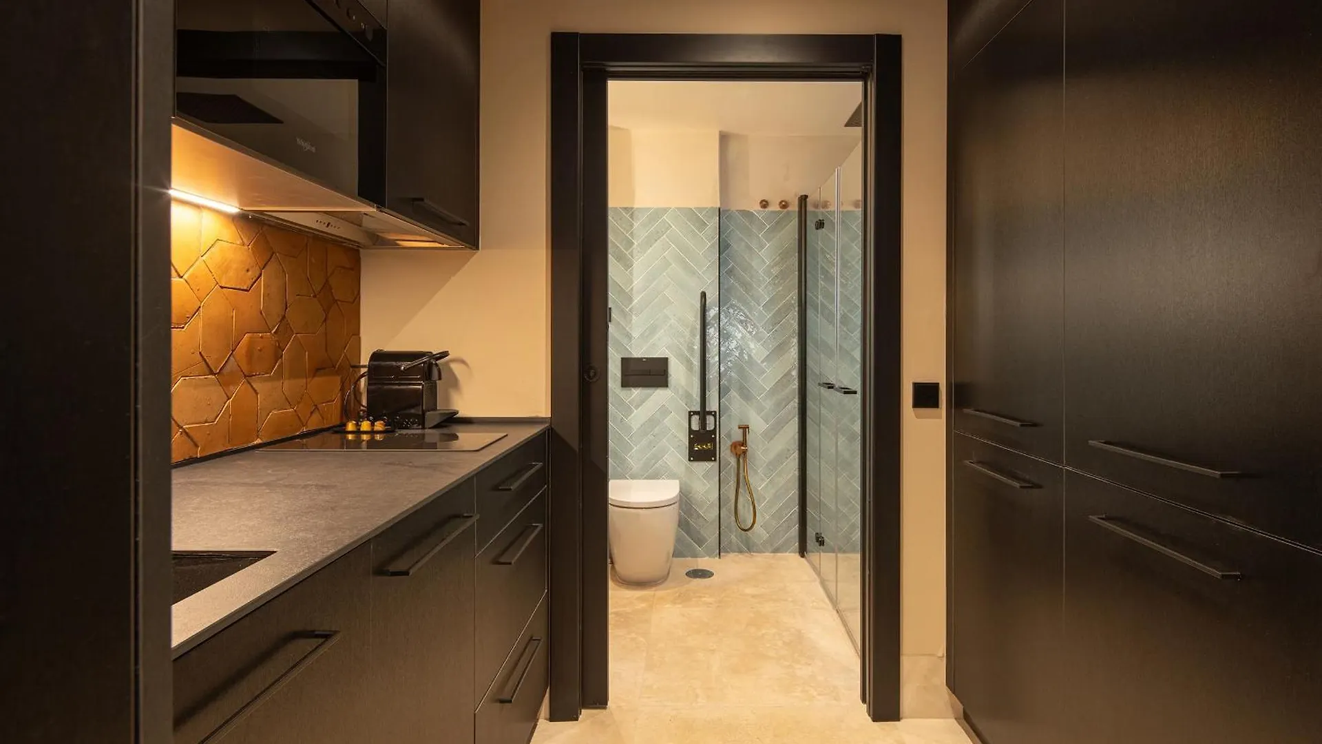 Aparthotel Calm Suites Babole Granada